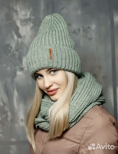 Зимняя женская шапка и снуд на флисе
