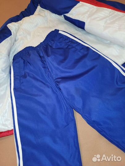 Спортивный костюм