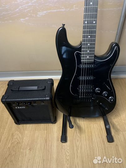 Комплект Электрогитара Fender Style + Комбик