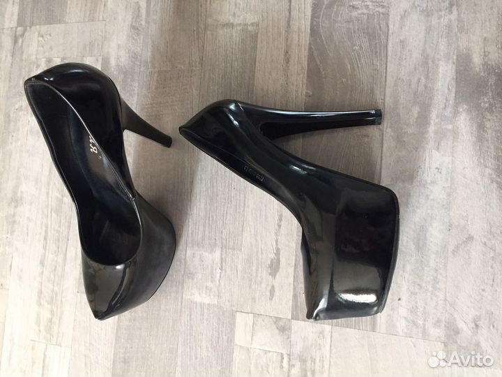 Туфли женские