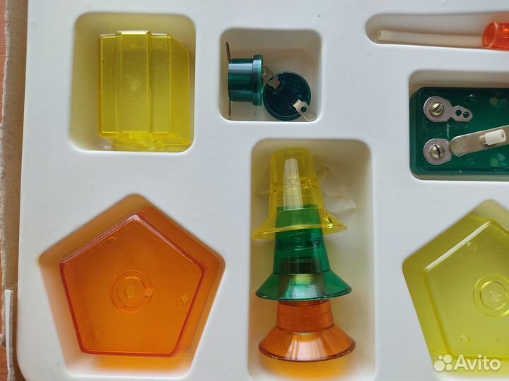 Конструктор СССР Юный электрик полный комплект