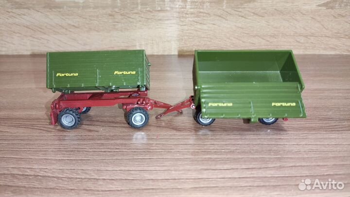 Четырехколесный прицеп Fortuna Siku 1077 1:87
