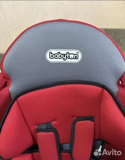 Автомобильное кресло