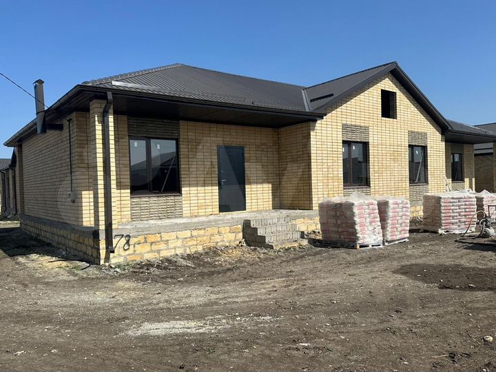 Коттедж 105 м² на участке 3 сот.