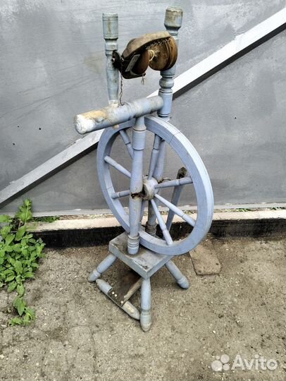 Прялка деревянная старинная