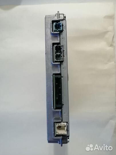 Блок управления навигацией harman