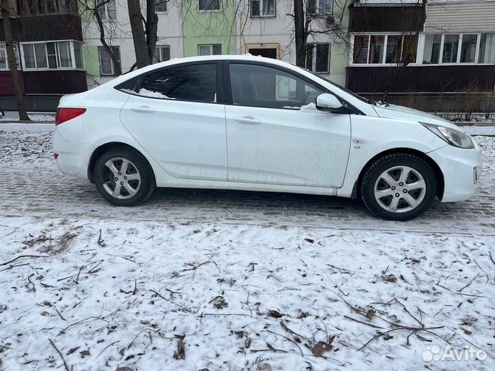 Hyundai Solaris 1.6 МТ, 2011, 175 000 км