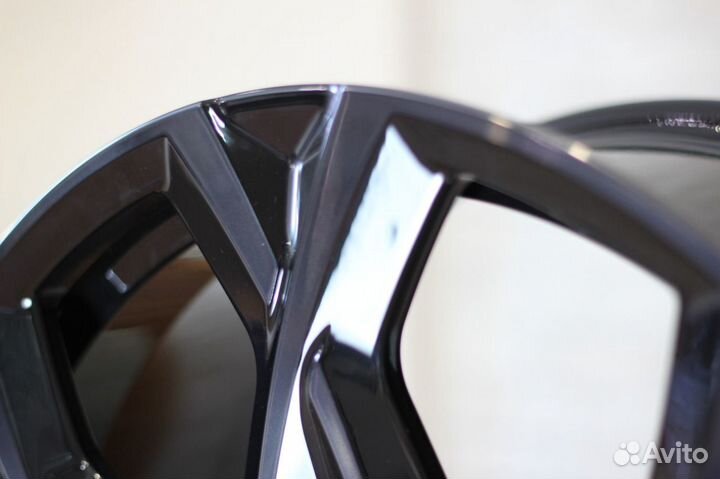 Кованые диски GT Forged R22 для Rolls-Royce Ghost