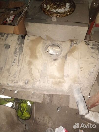 Топливный бак 2114 2115 2109 21099