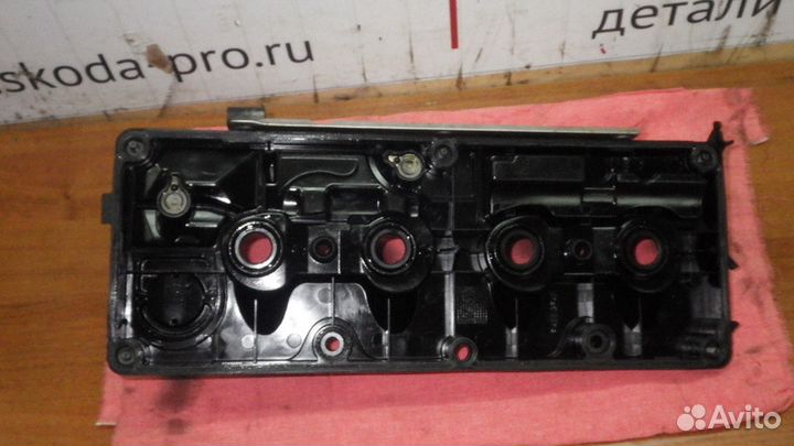 Клапанная крышка 1.6TDI 2.0TDI