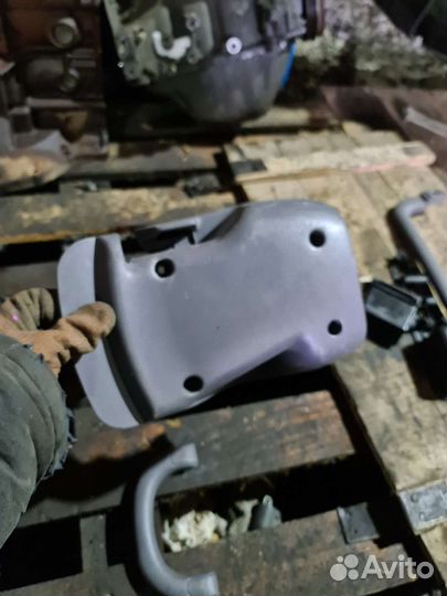 Кожух рулевой nissan Serena c23