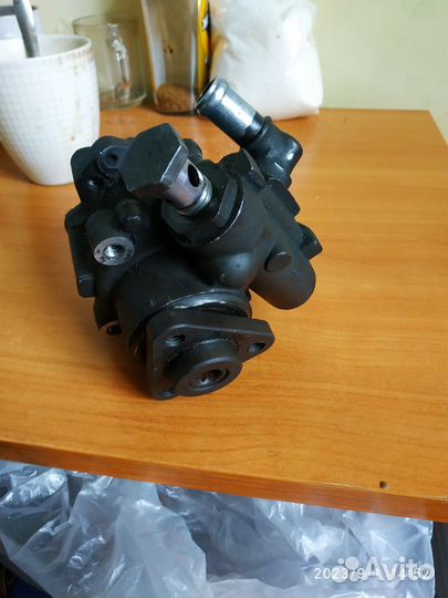 Насос гидроусилителя