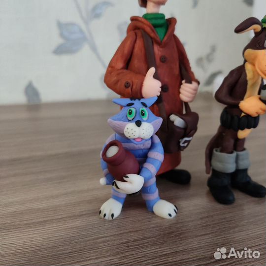 Фигурки, статуэтки 