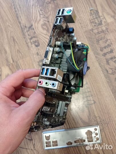 Материнская плата MSI H110M