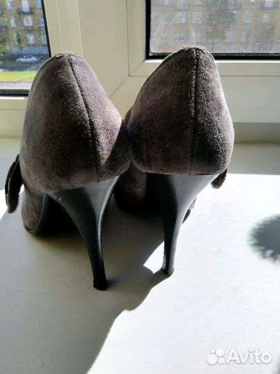 Туфли новые замша