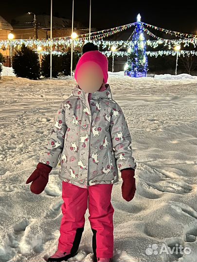 Зимний костюм для девочки