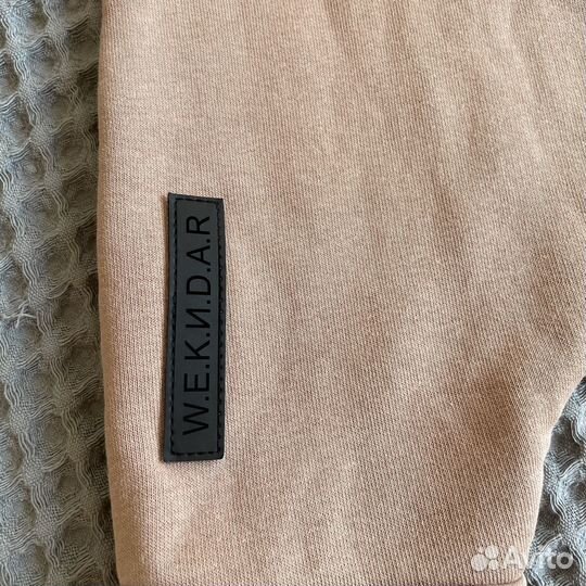 Комбинезон на молнии. Слип. Шапочка