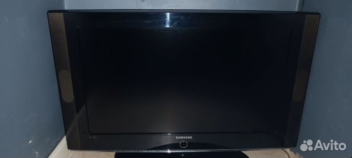 Телевизор ЖК на запчасти