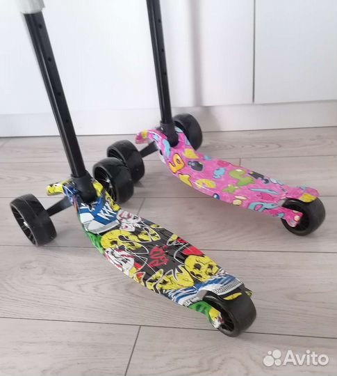 Самокат детский трехколесный новый