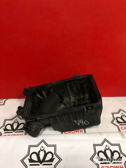 Корпус воздушного фильтра Toyota Camry XV40