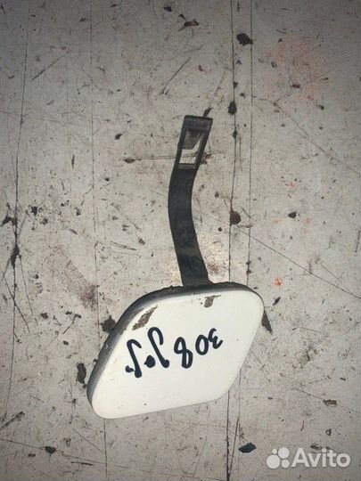 Заглушка буксировочного крюка задняя Peugeot 308