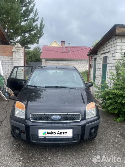 Ford Fusion 1.6 AT, 2006, 119 600 км