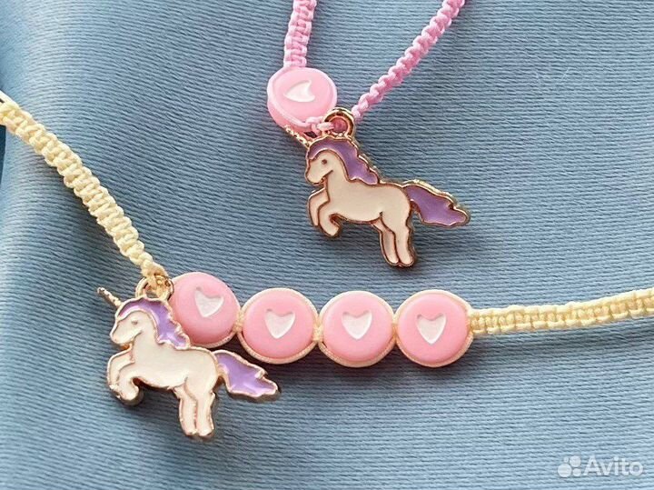 Плетеный браслет для девочки с единорогом
