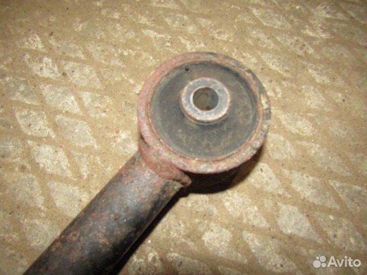 Тяга задняя продольная LX 570 2007