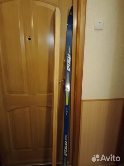 Лыжи детские новые