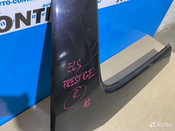 Накладка крыла задняя правая Honda Elysion RR1