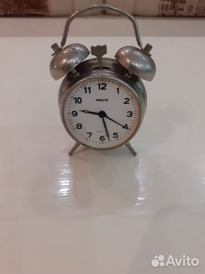 Настольные часы