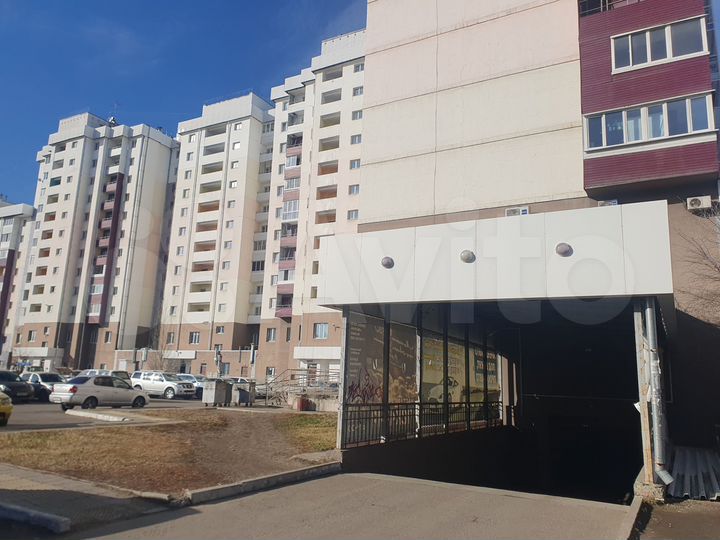 Машиноместо, 20 м²