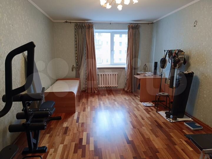 3-к. квартира, 114 м², 4/10 эт.