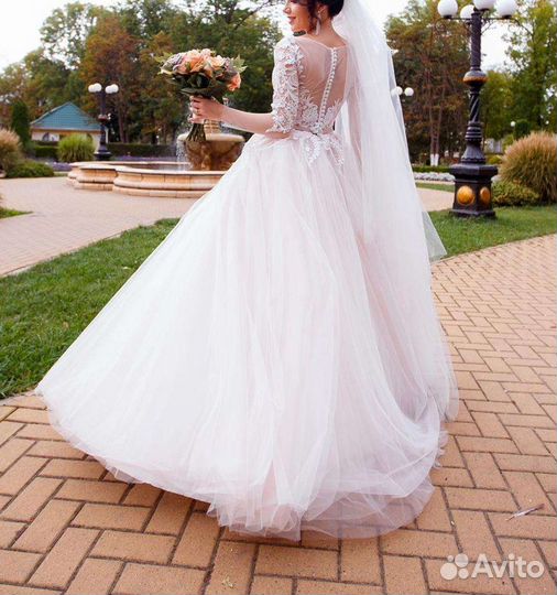 Платье свадебное