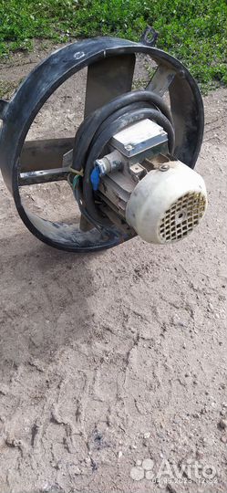 Вентилятор вытяжной осевой