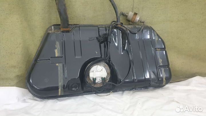 Бензобак лада приора