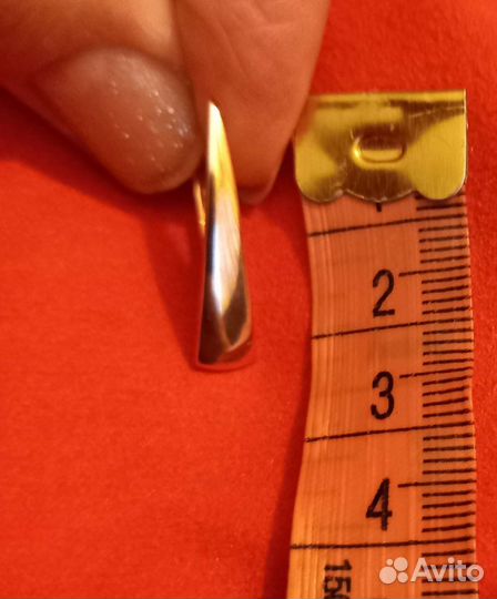 Золотые серьги