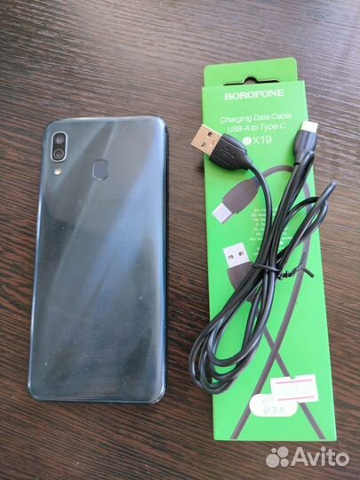 Samsung Galaxy A30, 3/32 ГБ