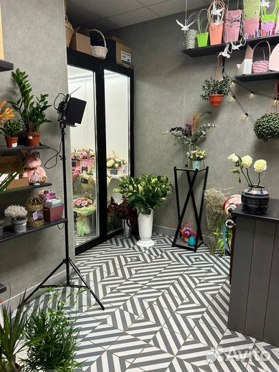 Продажа готового бизнеса магазин цветы