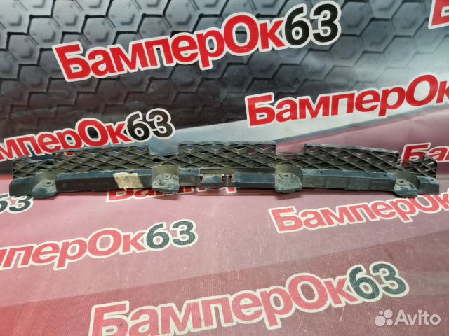 Кронштейн бампера задний Volkswagen Passat