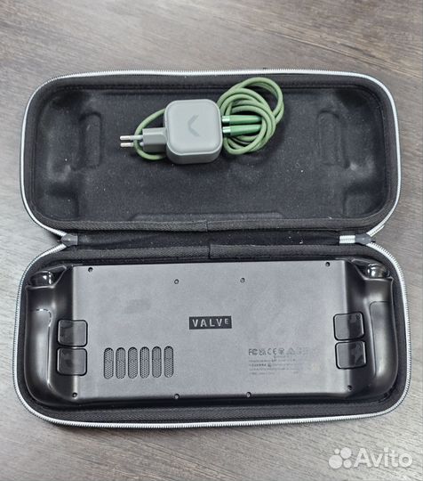 Игровая консоль Valve Steam Deck Oled 1tb