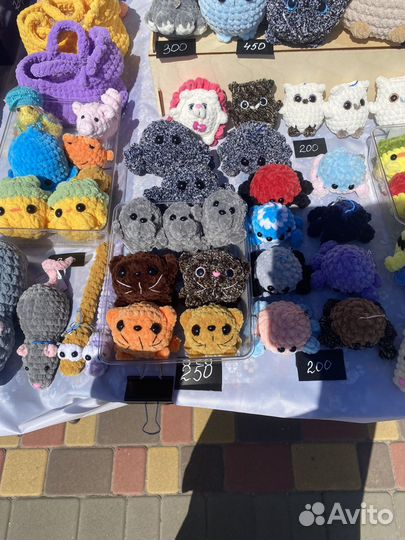 Вязаные игрушки брелки