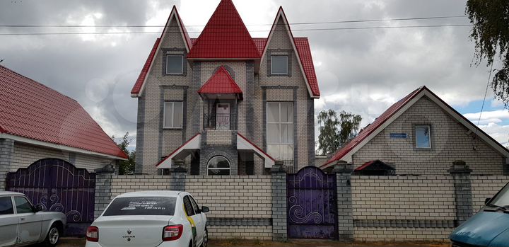 Дом 249 м² на участке 4,6 сот.