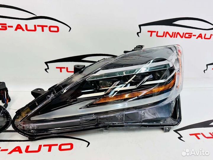 Фары Lexus IS250 NEW стиль 2013-2015 X9694