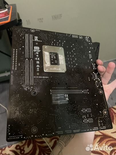 Материнская плата