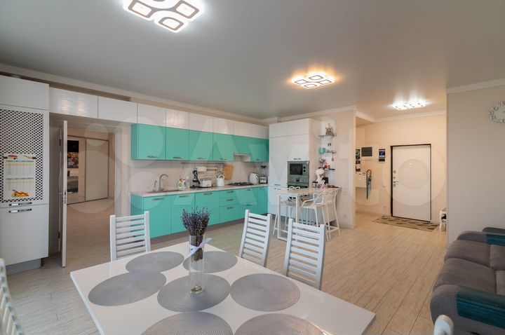 3-к. квартира, 159 м², 11/11 эт.