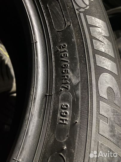 Michelin Alpin 5 215/65 R17