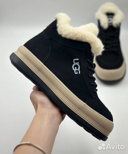 Ботинки UGG женские зимние натуральные