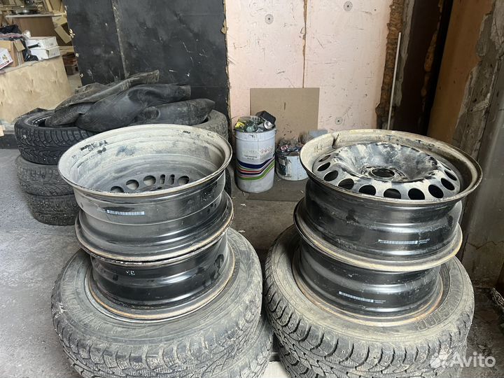 Штампованный диск r 16