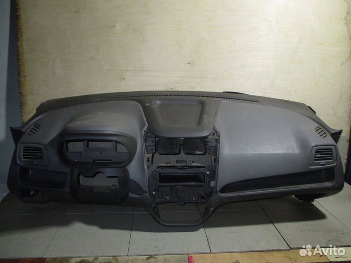 Торпедо Chevrolet Cobalt 2